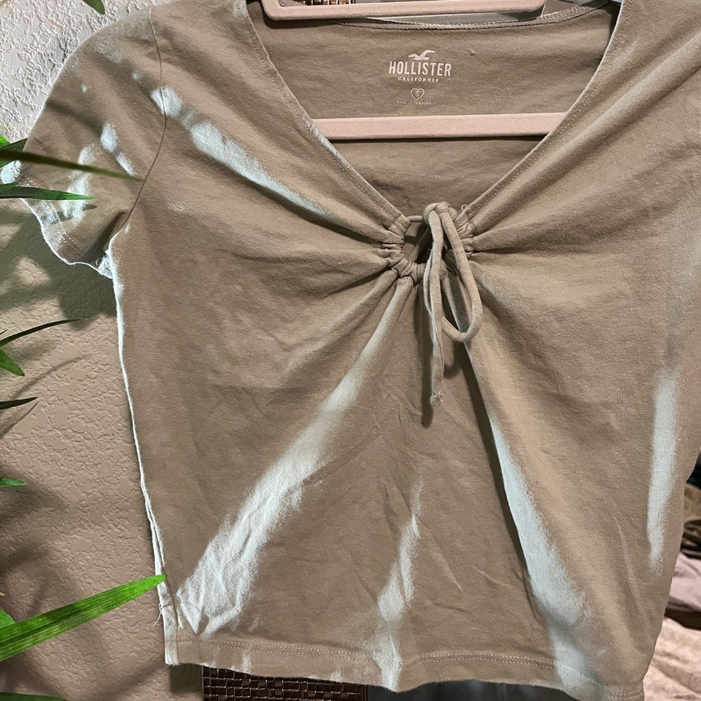 Hollister tie top